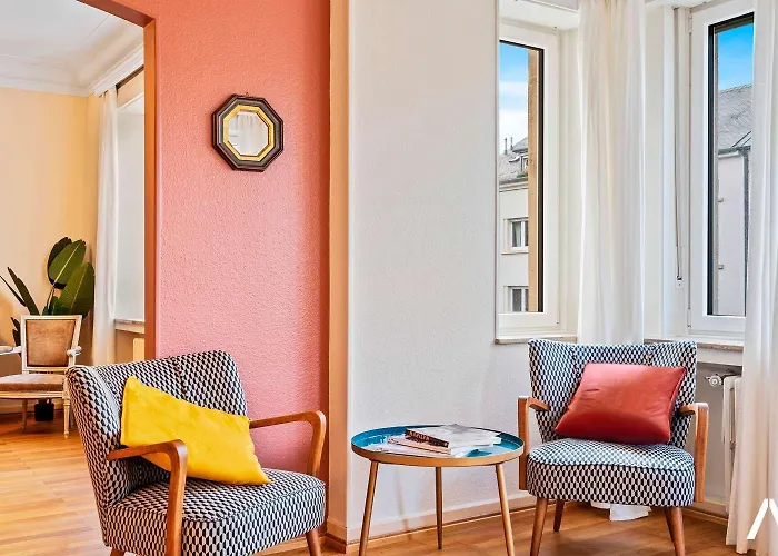 Cozy 1br With Balcony And Workspace In Hollerich *