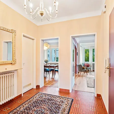 Apartmán Cozy 1br With Balcony And Workspace In Hollerich Lucembursko