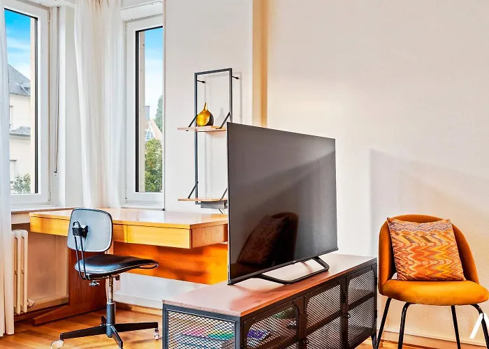 Cozy 1br With Balcony And Workspace In Hollerich Appartamento