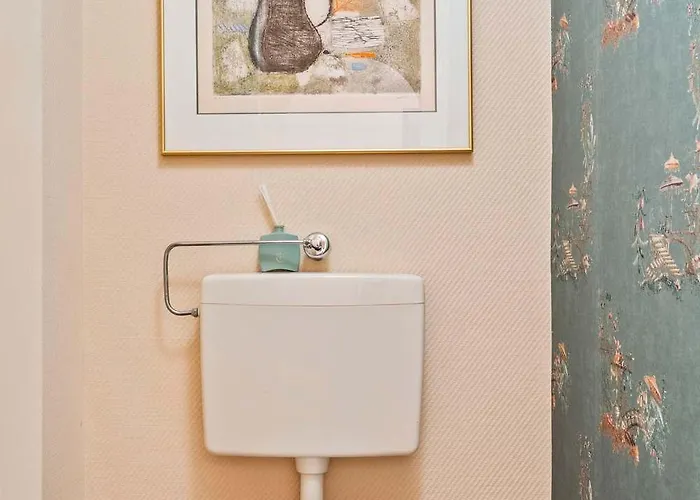 Appartamento Cozy 1br With Balcony And Workspace In Hollerich