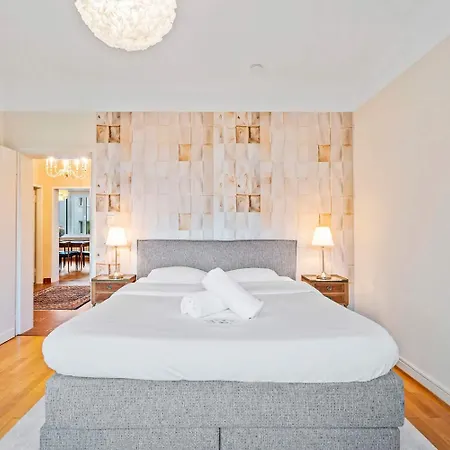 Bright 1br By Parc De Merl,